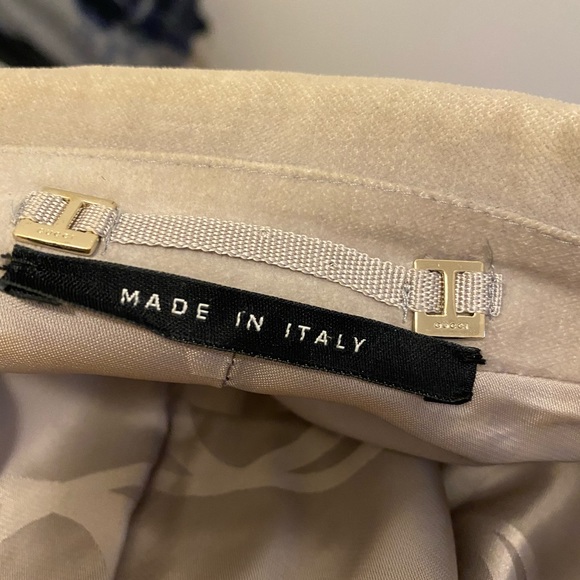 Gucci. In great condition - Picture 3 of 9